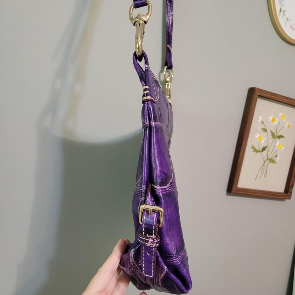 Dooney & Bourke Purple Fredrica Croc Embossed Leather Crossbody Purse - Picture 4 of 8